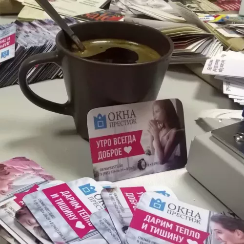 Процесс изготовления рекламных магнитов для компании «Окна Престиж», г. Королёв и для вас на заказ в Москве, области, да где угодно!