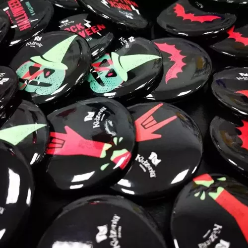 Значки закатные для KidZania, г. Москва и для вас на заказ в Москве, области, да где угодно!