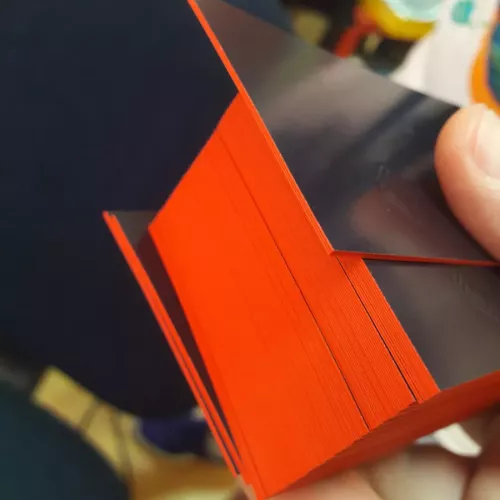 Окраска срезов визиток в любой цвет и для вас на заказ в Москве, области, да где угодно!