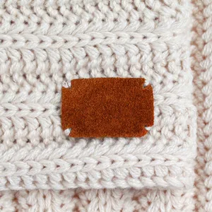 Лейбл замшевый Beta, S, горчичный заказать онлайн со своим дизайном в РПК КБ с доставкой и скидками