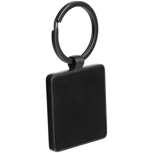 Брелок Gun Metal Square, графитовый заказать онлайн со своим дизайном в РПК КБ с доставкой и скидками