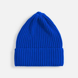 Шапка Yong, синяя заказать онлайн со своим дизайном в РПК КБ с доставкой и скидками