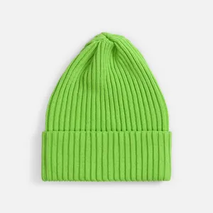 Шапка Yong, светло-зеленая (салатовая) заказать онлайн со своим дизайном в РПК КБ с доставкой и скидками