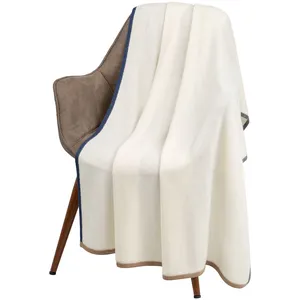 Плед Frontier, молочно-белый заказать онлайн со своим дизайном в РПК КБ с доставкой и скидками