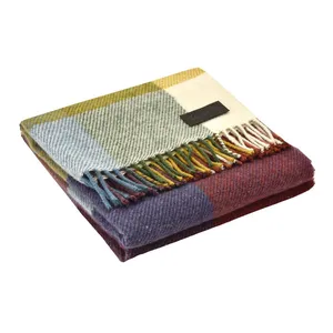 Плед Аrequipa, красный с бежевым заказать онлайн со своим дизайном в РПК КБ с доставкой и скидками