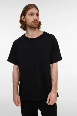 Футболка унисекс оверсайз T2, черная заказать онлайн со своим дизайном в РПК КБ с доставкой и скидками