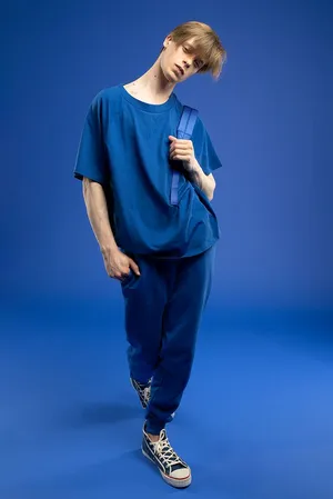 Футболка унисекс оверсайз T2, синяя заказать онлайн со своим дизайном в РПК КБ с доставкой и скидками