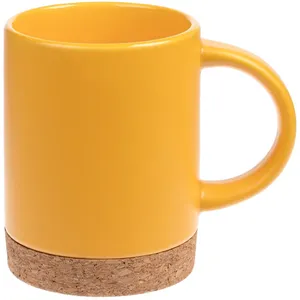 Кружка с пробковой подставкой Corky, желтая заказать онлайн со своим дизайном в РПК КБ с доставкой и скидками