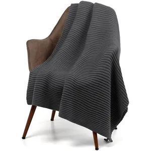 Плед Quill, темно-серый заказать онлайн со своим дизайном в РПК КБ с доставкой и скидками