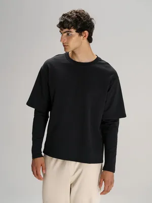 Футболка оверсайз с двойным рукавом Kosmos, черная заказать онлайн со своим дизайном в РПК КБ с доставкой и скидками