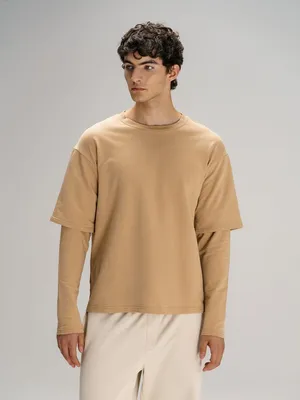 Футболка оверсайз с двойным рукавом Kosmos, бежевая заказать онлайн со своим дизайном в РПК КБ с доставкой и скидками