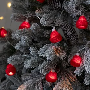 Гирлянда Cosy Poms, красная заказать онлайн со своим дизайном в РПК КБ с доставкой и скидками