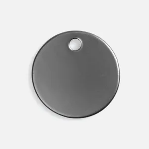 Шильдик металлический Alfa Sirkel, серый металлик заказать онлайн со своим дизайном в РПК КБ с доставкой и скидками