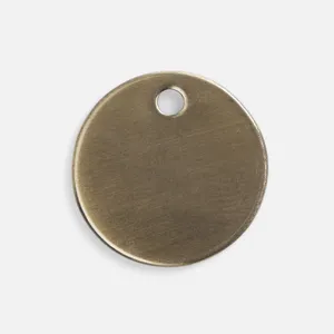 Шильдик металлический Alfa Sirkel, бронзовый заказать онлайн со своим дизайном в РПК КБ с доставкой и скидками