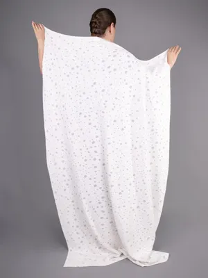 Плед Snowspot Fluffy, белый с люрексом заказать онлайн со своим дизайном в РПК КБ с доставкой и скидками