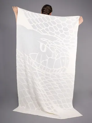 Плед Serpentica, молочный с люрексом заказать онлайн со своим дизайном в РПК КБ с доставкой и скидками