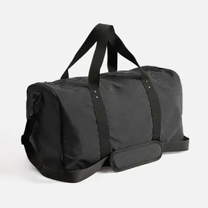 Спортивная сумка Ribeiro, черная заказать онлайн со своим дизайном в РПК КБ с доставкой и скидками