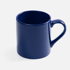 Кружка Koisi, темно-синяя заказать онлайн со своим дизайном в РПК КБ с доставкой и скидками