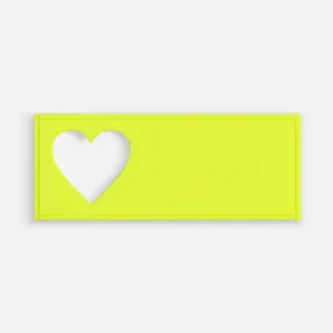 Лейбл из ПВХ с вырубкой «Сердце», желтый неон заказать онлайн со своим дизайном в РПК КБ с доставкой и скидками