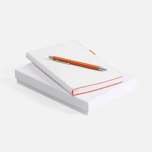 Набор White Shall, бело-оранжевый заказать онлайн со своим дизайном в РПК КБ с доставкой и скидками