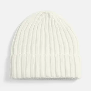 Шапка Faculty, белая заказать онлайн со своим дизайном в РПК КБ с доставкой и скидками