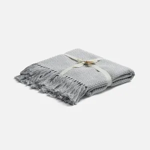 Плед Saltoro, светло-серый заказать онлайн со своим дизайном в РПК КБ с доставкой и скидками