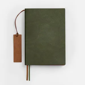 Ежедневник Avila, недатированный, зеленый заказать онлайн со своим дизайном в РПК КБ с доставкой и скидками