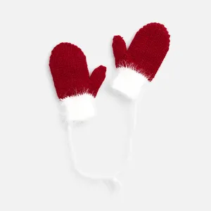 Подвеска на елку «Вьюжка», варежки, красная заказать онлайн со своим дизайном в РПК КБ с доставкой и скидками