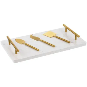 Сырный набор Chambery, в транспортной коробке заказать онлайн со своим дизайном в РПК КБ с доставкой и скидками