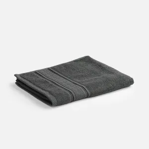 Полотенце махровое Terrychic, среднее, темно-серое заказать онлайн со своим дизайном в РПК КБ с доставкой и скидками